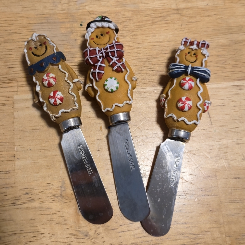 Unbranded Gingerbread Man Set of 3 Holiday Resin Spreader Knives Christmas